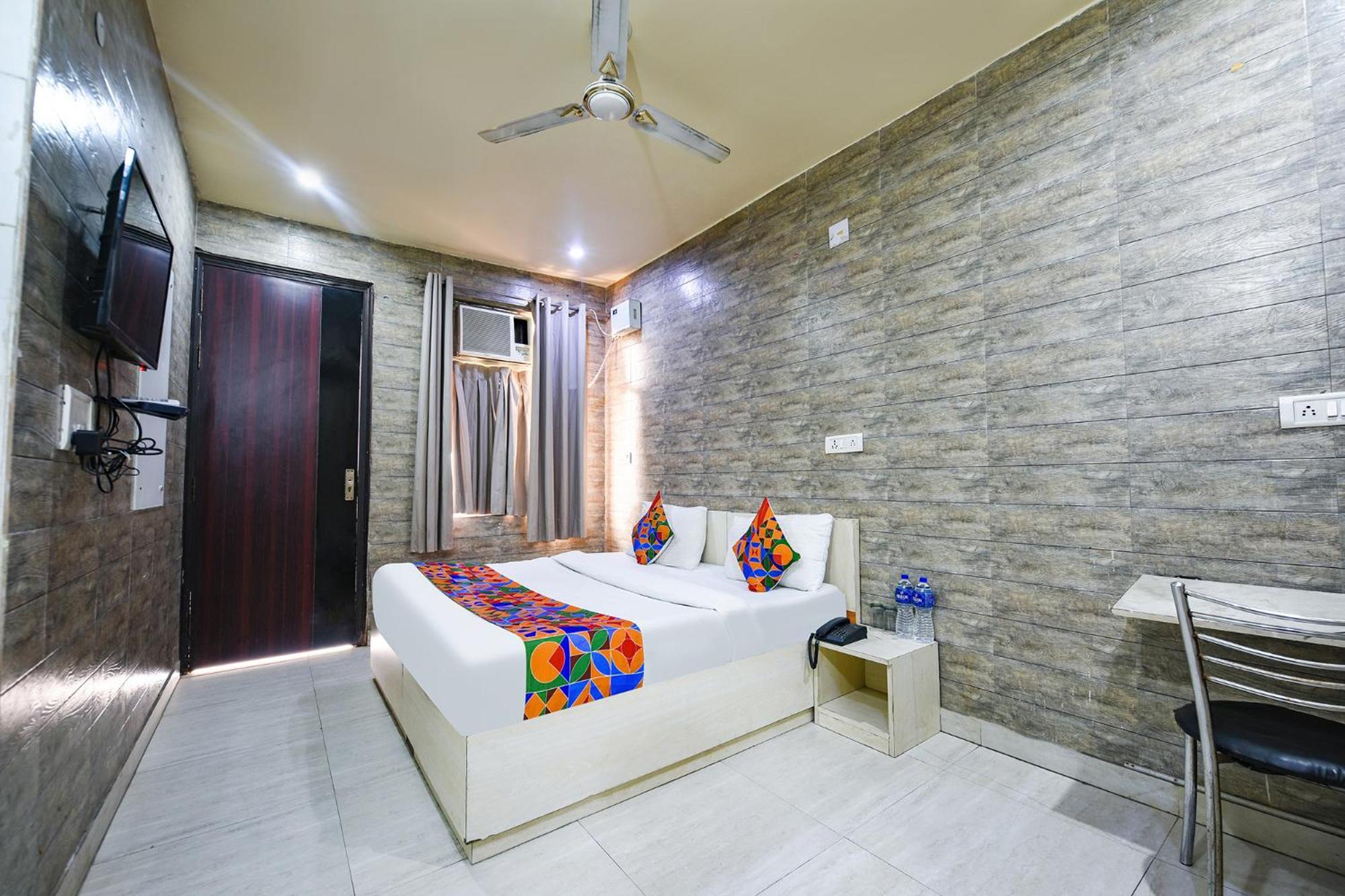 Fabhotel Model Town New Delhi Ngoại thất bức ảnh